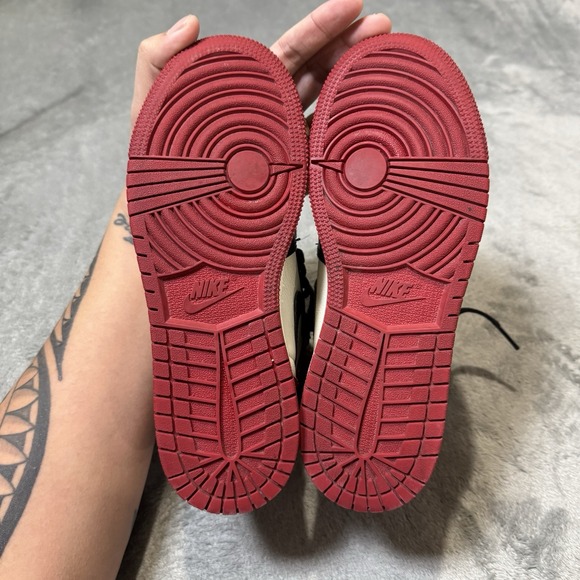 Nike Air Jordan 1 Retro High Bred Toe Size 4Y (Size 5.5 Women's) no box - Picture 10 of 12